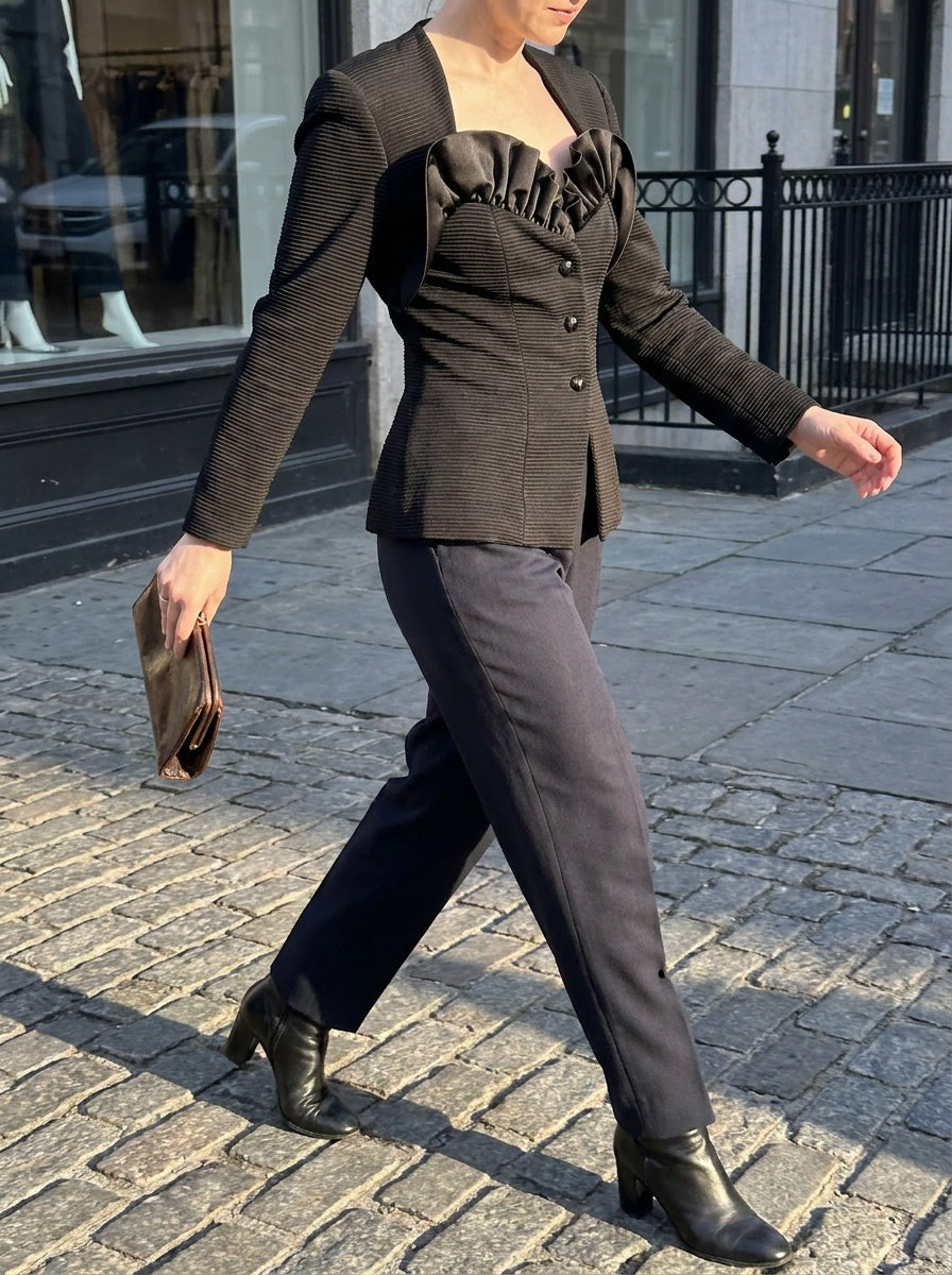 Vicky Tiel COUTURE Black Fitted Jacket with Ruffle Bib - photo 5